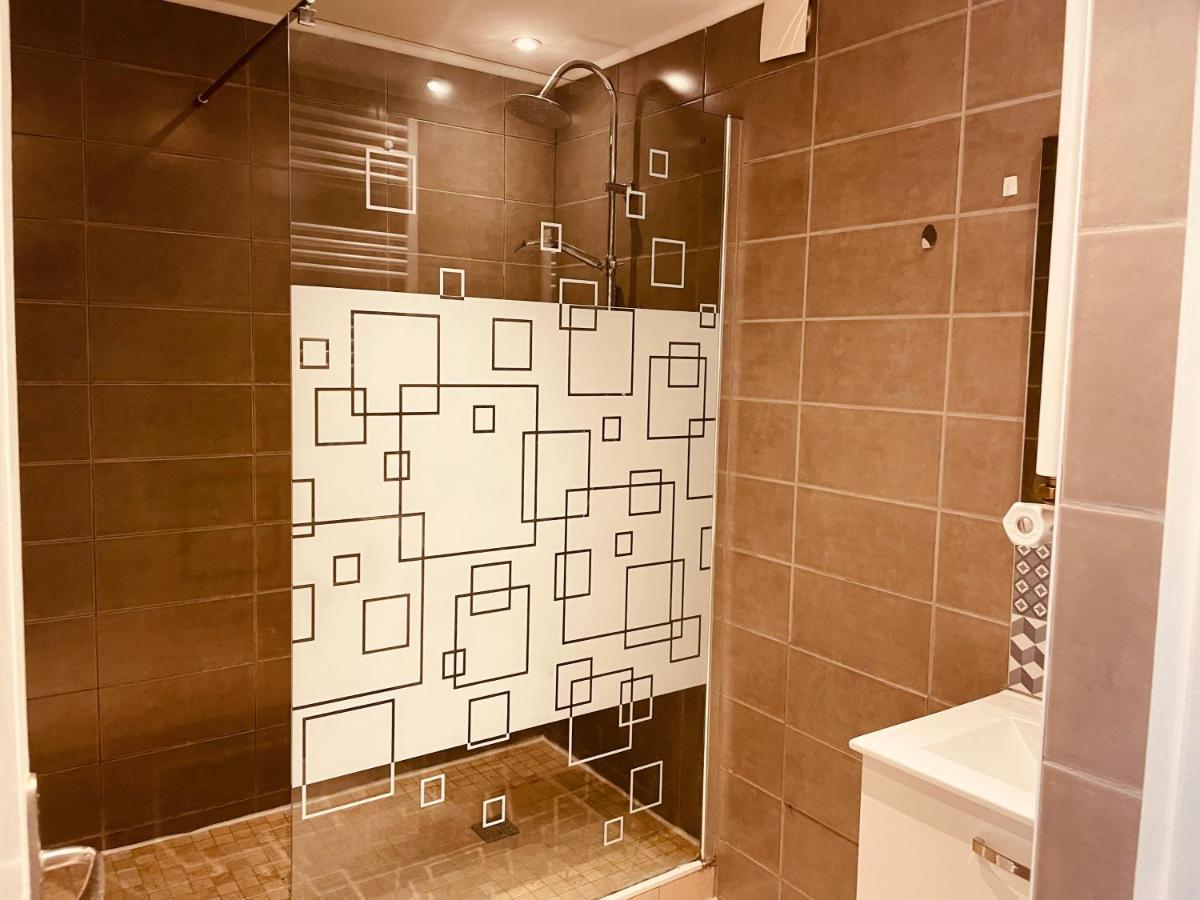 Appartement 2 Chambres Avec Parking Prive Gratuit ديجون المظهر الخارجي الصورة